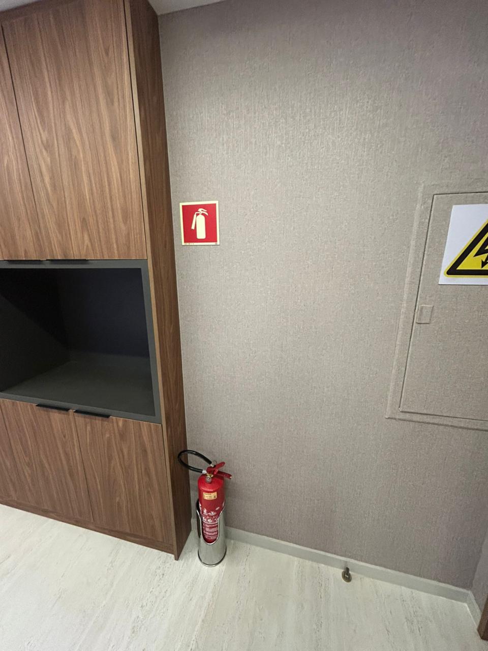 EXTINTOR DE INCENDIO - GOMES